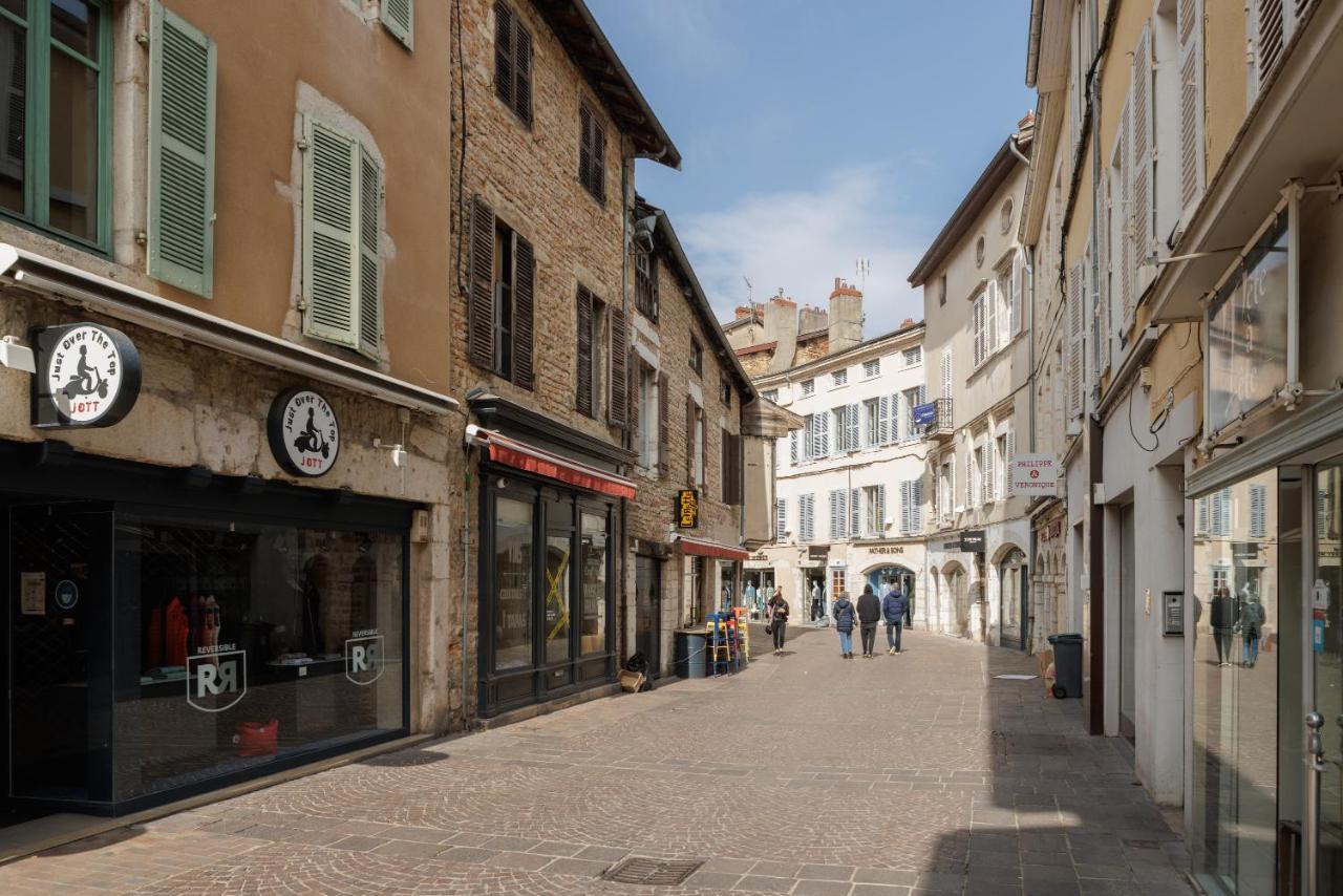 Apartmán Renaissance Bourg-en-Bresse Exteriér fotografie